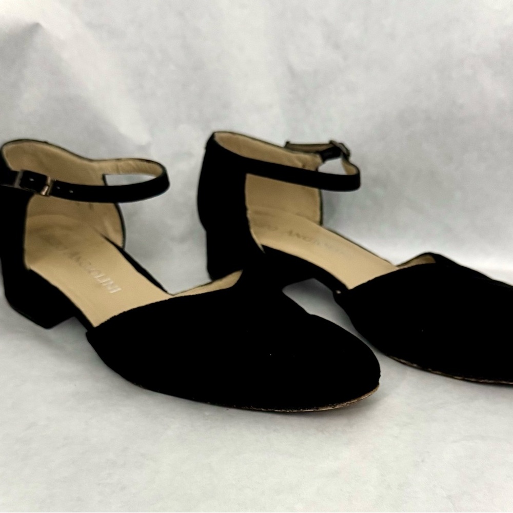 Enzo Angiolini Black Velvet Sandals - Picture 8 of 16